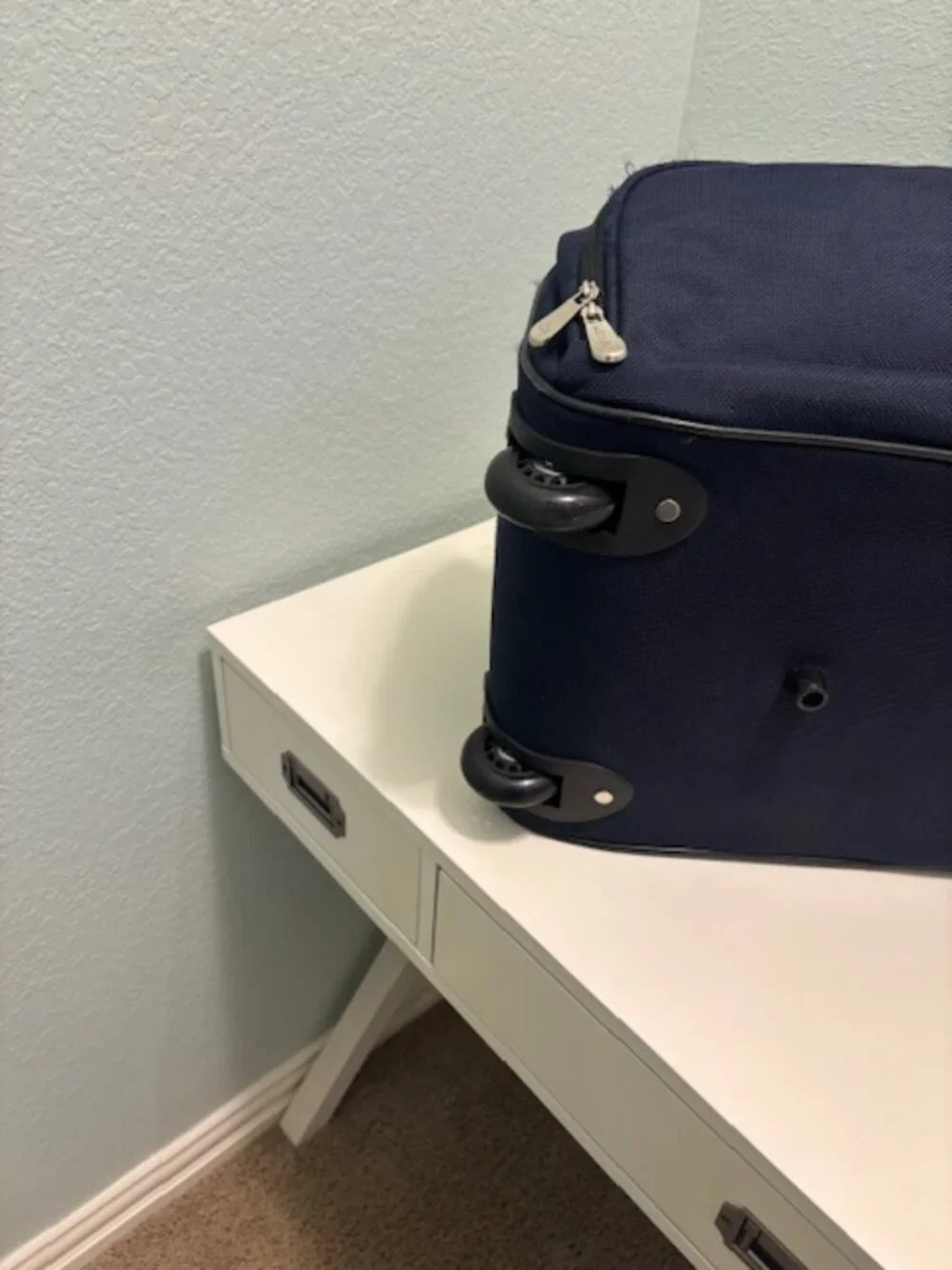 Oleg Cassini Navy Blue Travel Weekend Luggage Duffle Bag Rolling Wheels - SALE!
